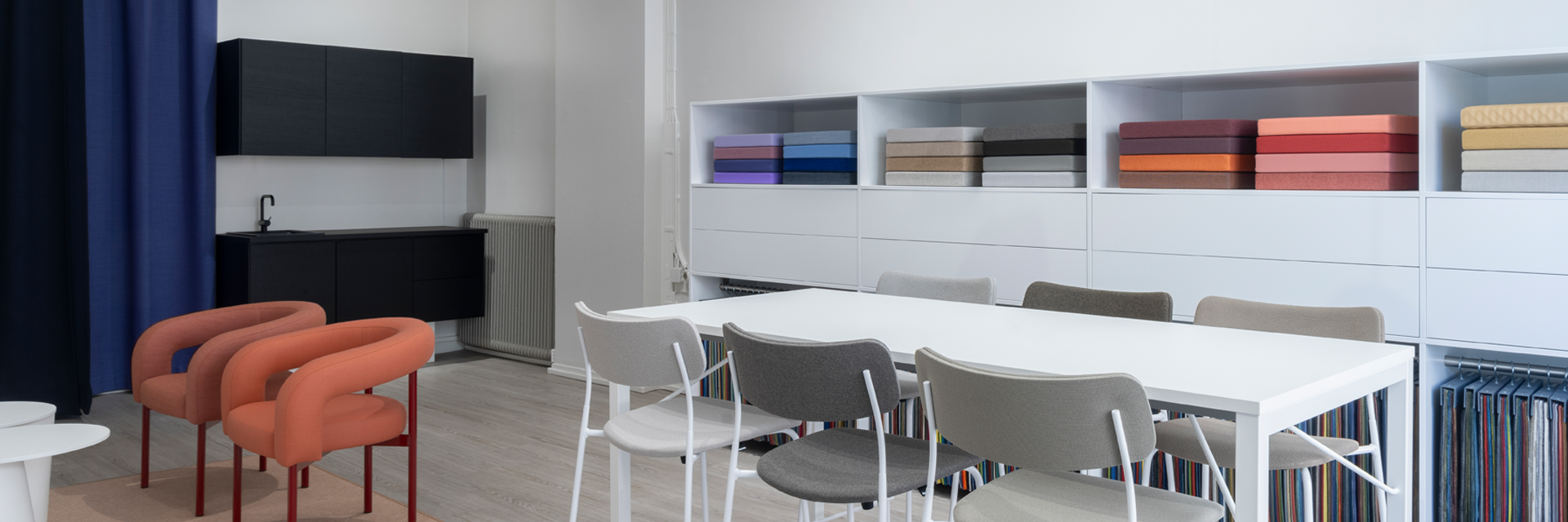 Showrooms Topbanner