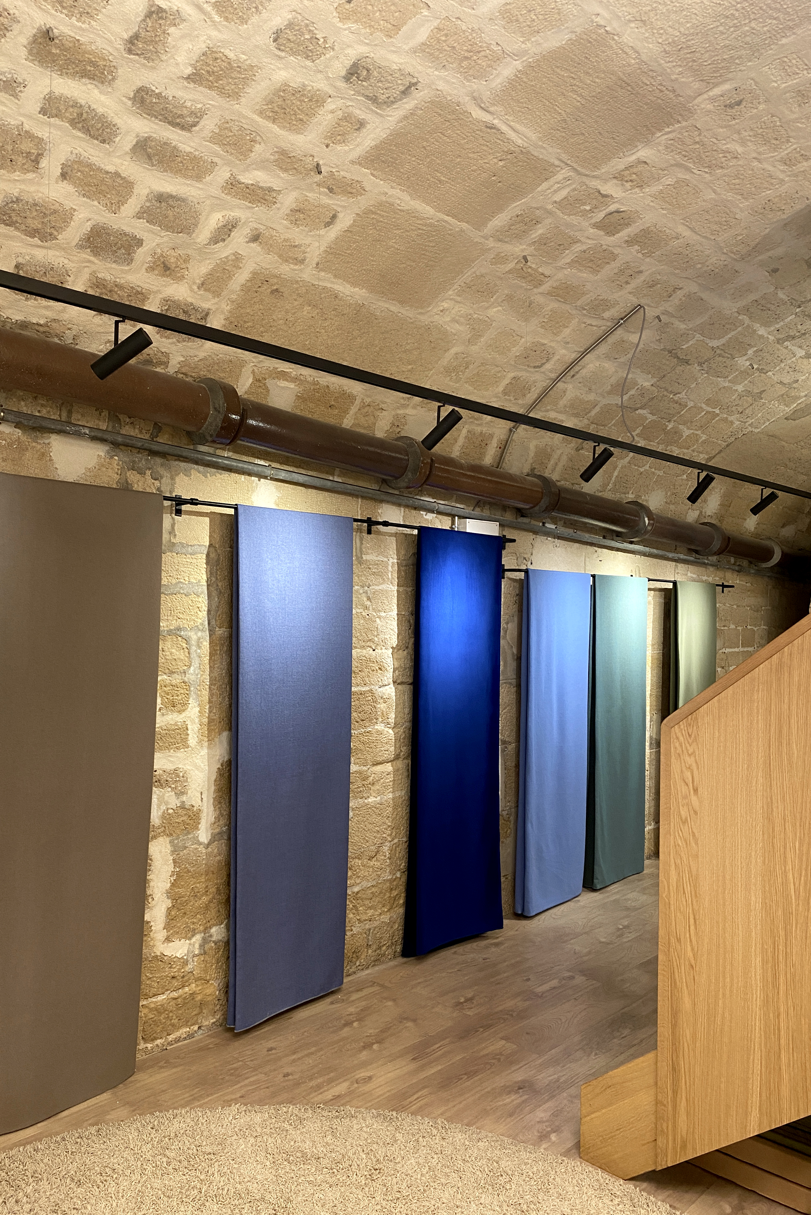 Paris showroom 4
